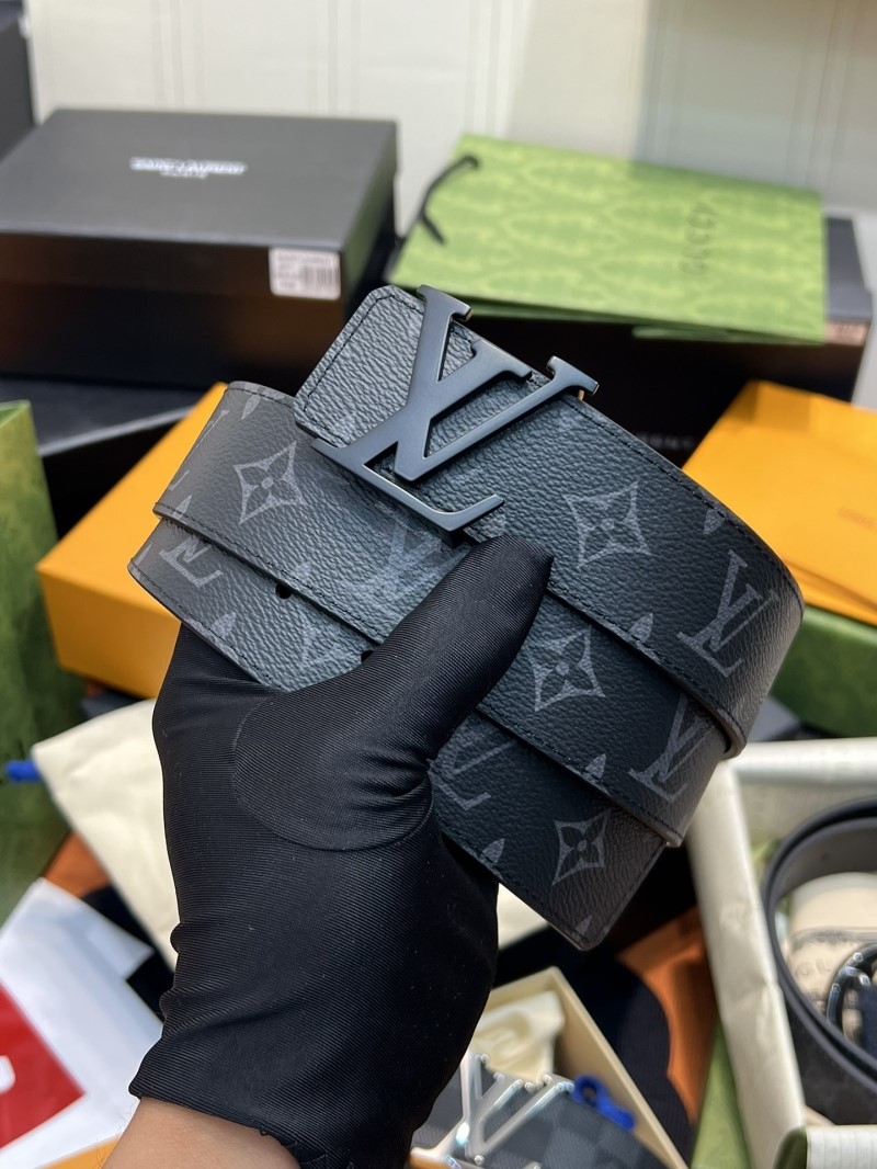 l0vis Vvtt0n belts